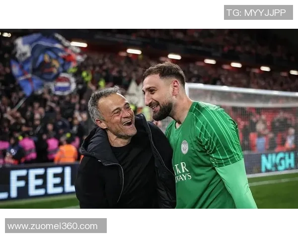 中超激战巴黎圣日耳曼凭乌龙球险胜巴萨引发争议判罚热议