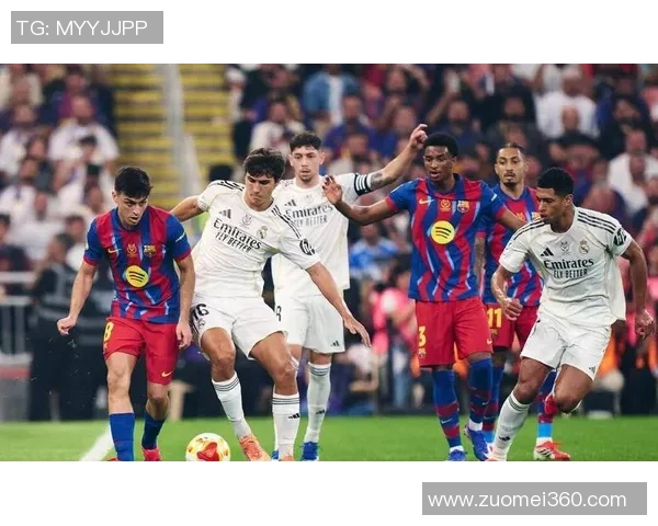 德甲惊天一战拜仁狂胜巴萨五球引发全场沸腾