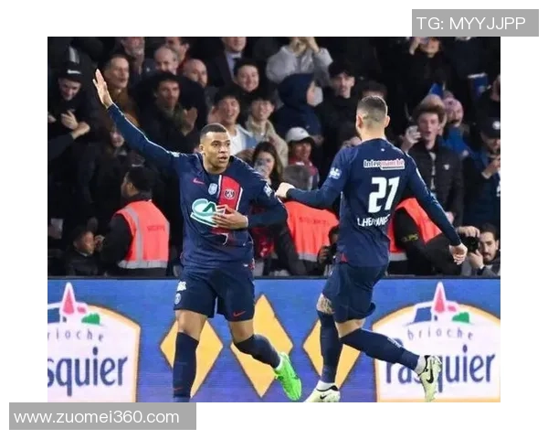 欧联杯精彩对决那不勒斯小胜巴黎圣日耳曼引爆全场热情