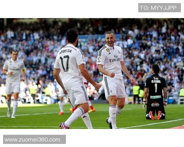 欧冠激战：皇马与多特蒙德战成平局精彩瞬间引发全场沸腾