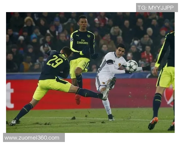 意甲赛场惊现冷门巴萨狂胜阿森纳引发全场震动与热议