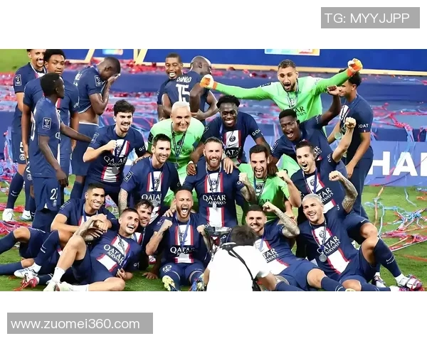 英超激战巴黎圣日耳曼绝杀里昂引发争议判罚全场沸腾 英超激战巴黎圣日耳曼绝杀里昂引发争议判罚全场沸腾