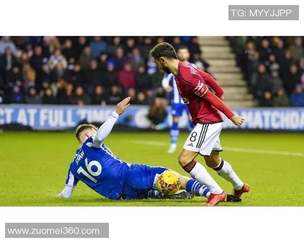 足总杯激战曼联与皇马互交白卷红牌争议引发全场热议 足总杯激战曼联与皇马互交白卷红牌争议引发全场热议